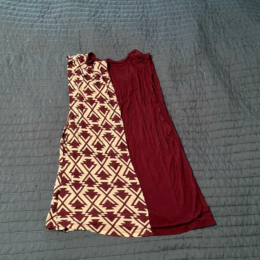 Pattern Tank - Picture 2 of 2